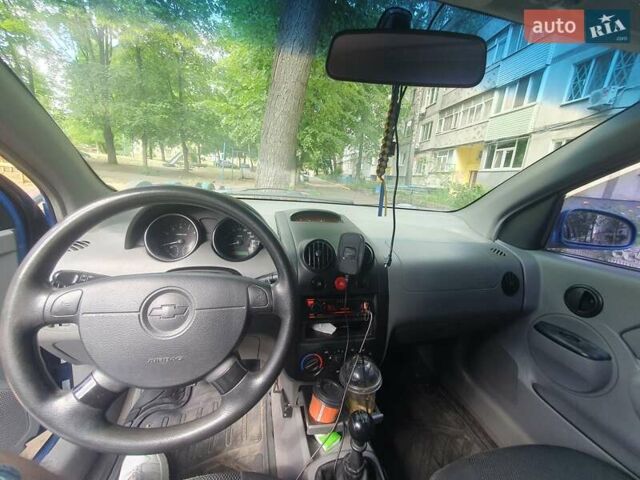 Синий Шевроле Авео, объемом двигателя 1.5 л и пробегом 162 тыс. км за 2950 $, фото 4 на Automoto.ua
