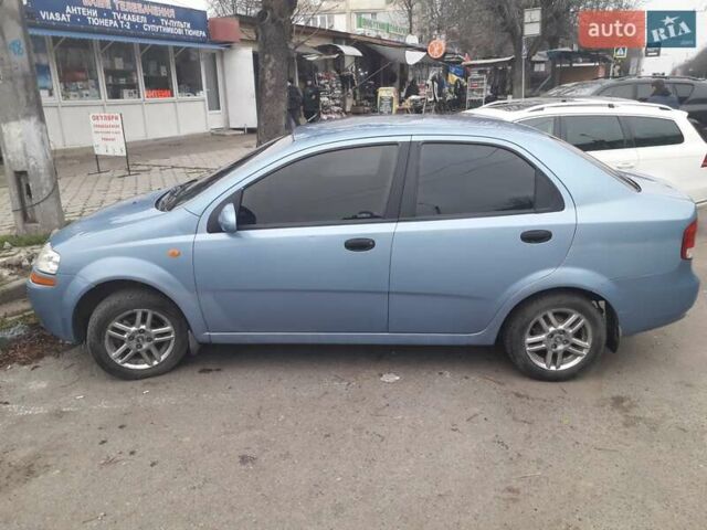 Синий Шевроле Авео, объемом двигателя 1.5 л и пробегом 208 тыс. км за 2000 $, фото 6 на Automoto.ua