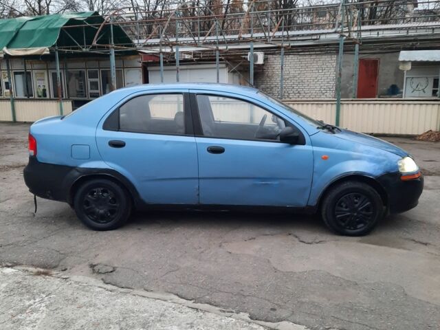 Синій Шевроле Авео, об'ємом двигуна 1.5 л та пробігом 200 тис. км за 1599 $, фото 4 на Automoto.ua
