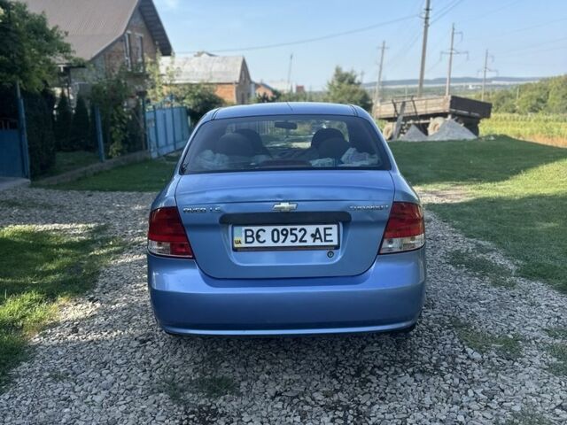 Синій Шевроле Авео, об'ємом двигуна 1.5 л та пробігом 230 тис. км за 3500 $, фото 3 на Automoto.ua