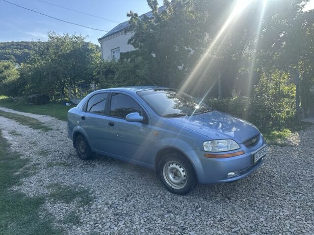 Синій Шевроле Авео, об'ємом двигуна 1.5 л та пробігом 230 тис. км за 3500 $, фото 2 на Automoto.ua