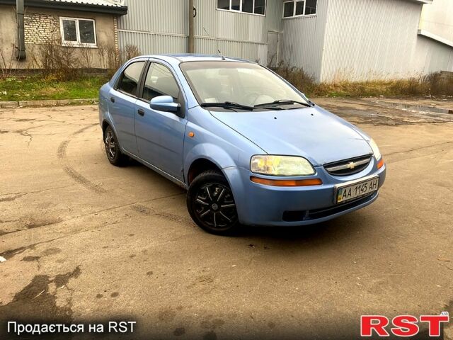 Синий Шевроле Авео, объемом двигателя 1.5 л и пробегом 300 тыс. км за 1000 $, фото 1 на Automoto.ua