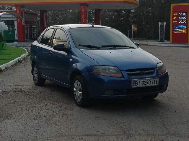 Синий Шевроле Авео, объемом двигателя 1.5 л и пробегом 300 тыс. км за 2500 $, фото 3 на Automoto.ua