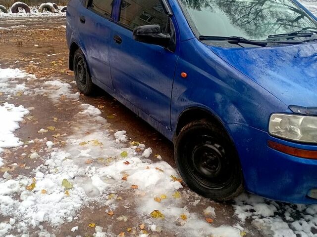 Синий Шевроле Авео, объемом двигателя 1.5 л и пробегом 123 тыс. км за 2150 $, фото 3 на Automoto.ua