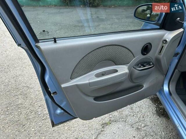 Синий Шевроле Авео, объемом двигателя 1.5 л и пробегом 333 тыс. км за 2650 $, фото 16 на Automoto.ua