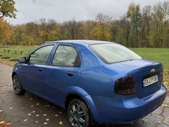 Синій Шевроле Авео, об'ємом двигуна 1.5 л та пробігом 150 тис. км за 1500 $, фото 5 на Automoto.ua