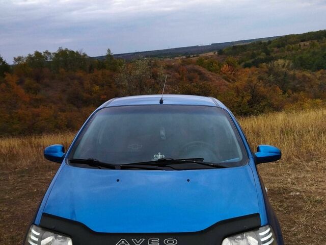 Шевроле Авео 2005 в Кропивницком (Кировограде) на Automoto.ua Синий Шевроле Авео, объемом двигателя 0 л и пробегом 210 тыс. км за 3300 $, фото 4 на Automoto.ua