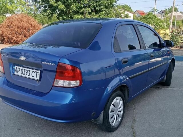 Синий Шевроле Авео, объемом двигателя 1.5 л и пробегом 220 тыс. км за 3200 $, фото 2 на Automoto.ua