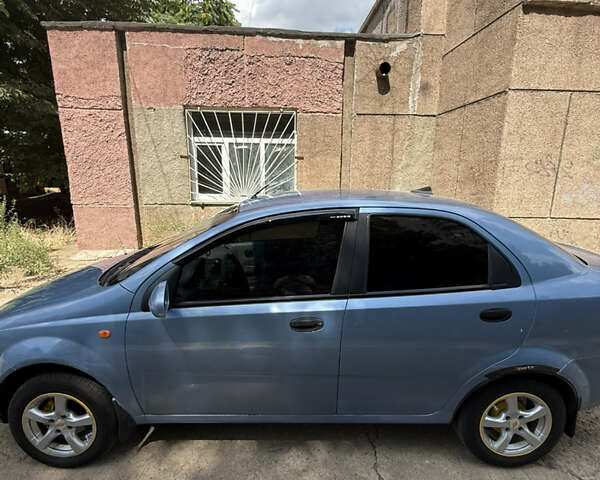 Синій Шевроле Авео, об'ємом двигуна 1.5 л та пробігом 244 тис. км за 2800 $, фото 3 на Automoto.ua