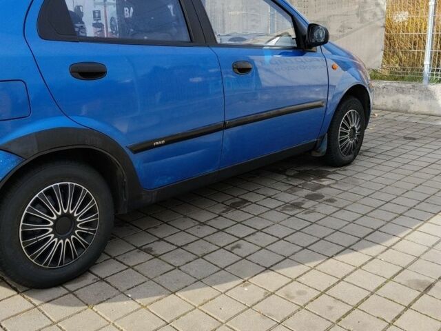 Синій Шевроле Авео, об'ємом двигуна 1.5 л та пробігом 180 тис. км за 1600 $, фото 6 на Automoto.ua