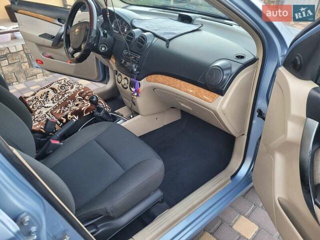 Синий Шевроле Авео, объемом двигателя 1.6 л и пробегом 137 тыс. км за 3800 $, фото 6 на Automoto.ua