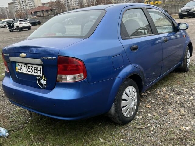 Синий Шевроле Авео, объемом двигателя 1.5 л и пробегом 230 тыс. км за 1900 $, фото 2 на Automoto.ua