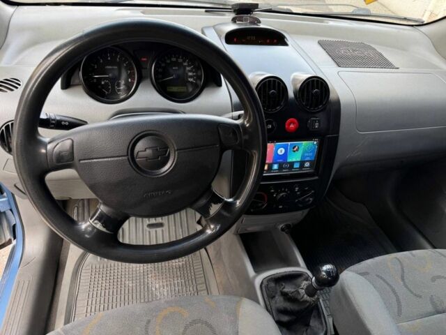 Синій Шевроле Авео, об'ємом двигуна 1.5 л та пробігом 180 тис. км за 2500 $, фото 7 на Automoto.ua