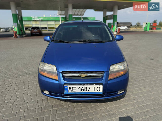 Синий Шевроле Авео, объемом двигателя 1.5 л и пробегом 130 тыс. км за 3299 $, фото 4 на Automoto.ua