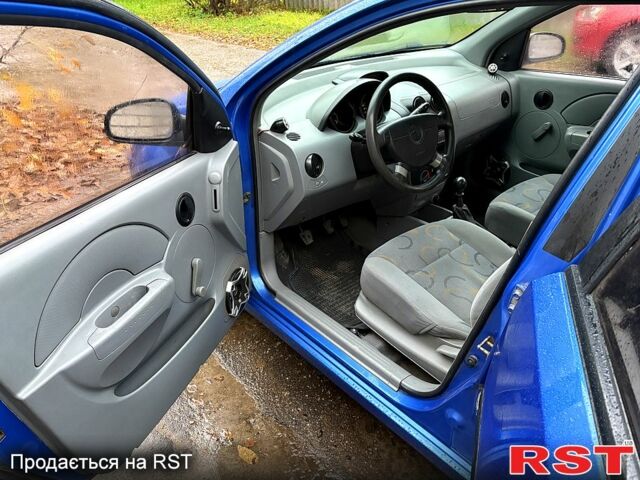 Шевроле Авео 2005 в Сумах на Automoto.ua Синий Шевроле Авео, объемом двигателя 1.5 л и пробегом 168 тыс. км за 3080 $, фото 10 на Automoto.ua