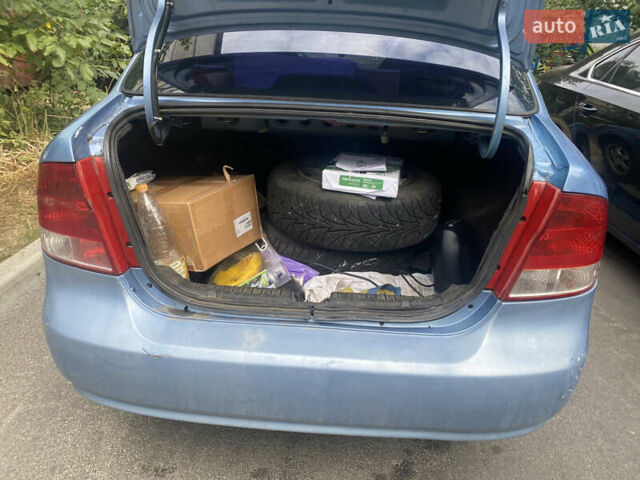 Синій Шевроле Авео, об'ємом двигуна 1.5 л та пробігом 254 тис. км за 2800 $, фото 6 на Automoto.ua