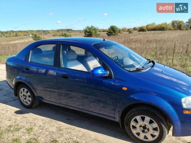 Шевроле Авео 2005 в Житомире на Automoto.ua Синий Шевроле Авео, объемом двигателя 1.5 л и пробегом 152 тыс. км за 4300 $, фото 9 на Automoto.ua