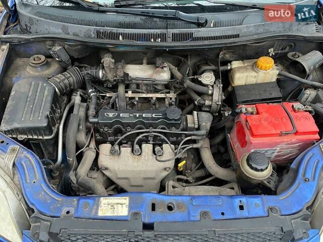 Синий Шевроле Авео, объемом двигателя 1.5 л и пробегом 262 тыс. км за 3000 $, фото 1 на Automoto.ua