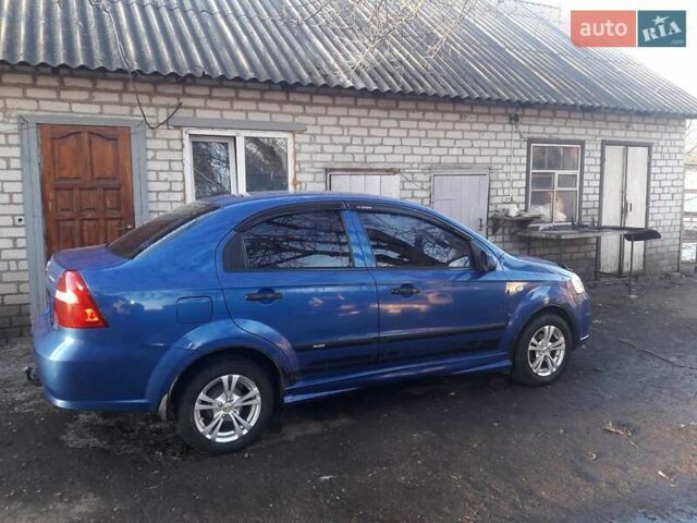 Синий Шевроле Авео, объемом двигателя 1.5 л и пробегом 230 тыс. км за 3000 $, фото 1 на Automoto.ua