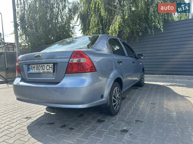 Синий Шевроле Авео, объемом двигателя 1.5 л и пробегом 334 тыс. км за 3000 $, фото 8 на Automoto.ua