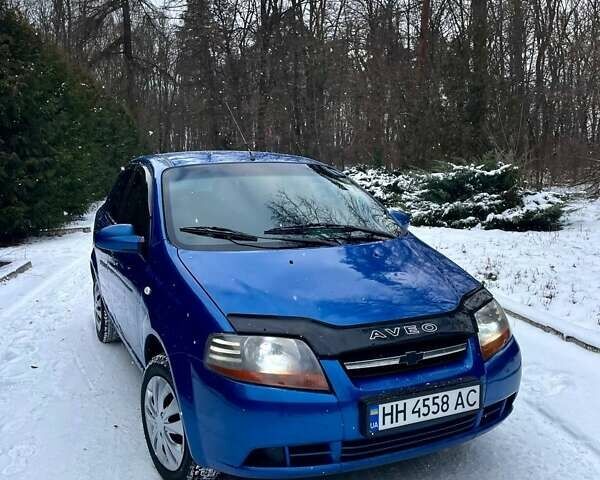 Синий Шевроле Авео, объемом двигателя 1.5 л и пробегом 323 тыс. км за 3500 $, фото 4 на Automoto.ua