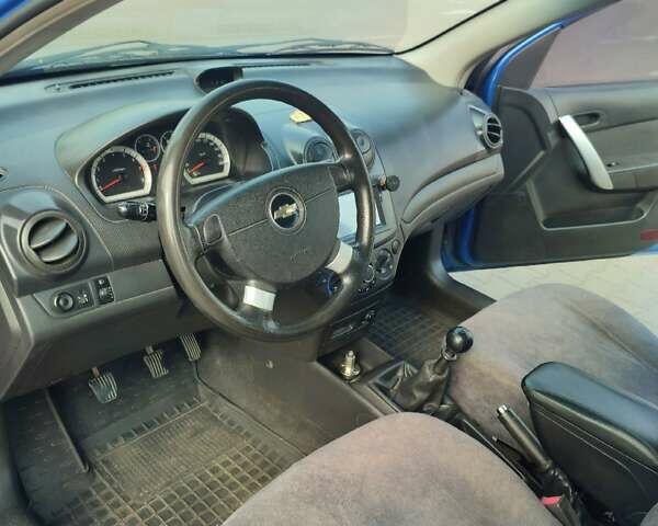 Синий Шевроле Авео, объемом двигателя 1.5 л и пробегом 255 тыс. км за 4399 $, фото 7 на Automoto.ua