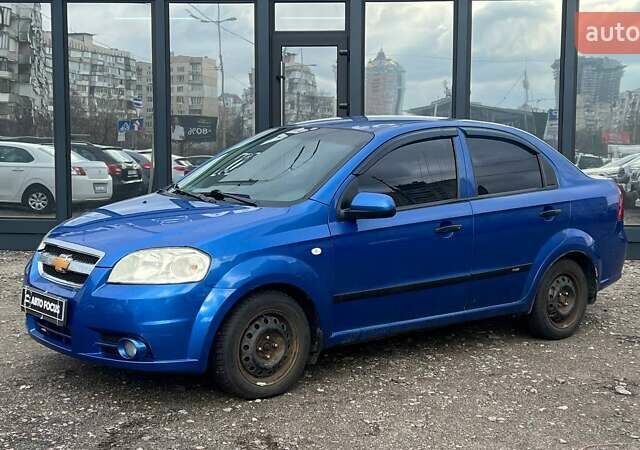 Синий Шевроле Авео, объемом двигателя 1.5 л и пробегом 264 тыс. км за 5490 $, фото 2 на Automoto.ua