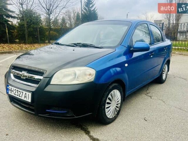 Синий Шевроле Авео, объемом двигателя 1.5 л и пробегом 269 тыс. км за 3150 $, фото 3 на Automoto.ua