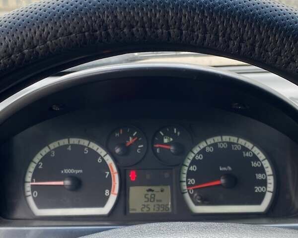 Синий Шевроле Авео, объемом двигателя 1.5 л и пробегом 251 тыс. км за 3600 $, фото 5 на Automoto.ua