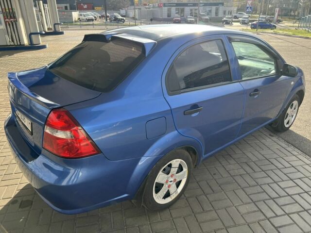 Синий Шевроле Авео, объемом двигателя 1.5 л и пробегом 220 тыс. км за 3400 $, фото 1 на Automoto.ua