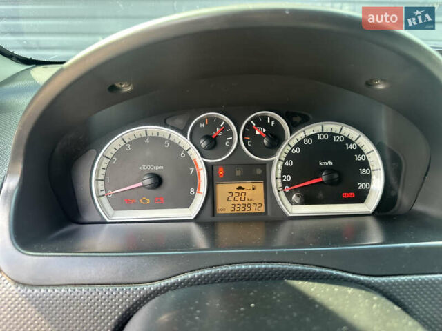 Синий Шевроле Авео, объемом двигателя 1.5 л и пробегом 334 тыс. км за 3000 $, фото 3 на Automoto.ua