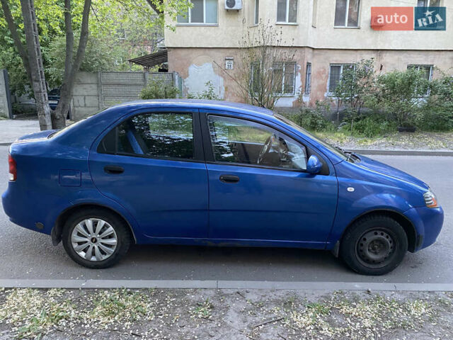 Синий Шевроле Авео, объемом двигателя 1.5 л и пробегом 172 тыс. км за 2500 $, фото 2 на Automoto.ua