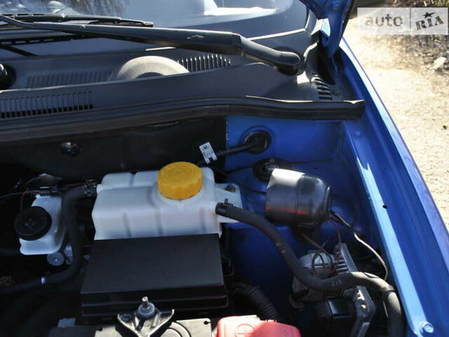 Синій Шевроле Авео, об'ємом двигуна 1.5 л та пробігом 98 тис. км за 4200 $, фото 32 на Automoto.ua