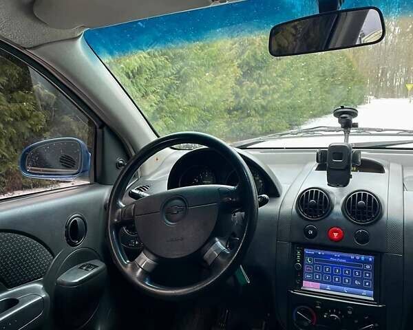 Синий Шевроле Авео, объемом двигателя 1.5 л и пробегом 323 тыс. км за 3500 $, фото 20 на Automoto.ua
