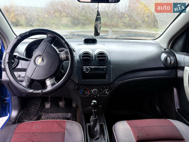 Шевроле Авео 2006 в Сумах на Automoto.ua Синий Шевроле Авео, объемом двигателя 1.5 л и пробегом 220 тыс. км за 3300 $, фото 10 на Automoto.ua