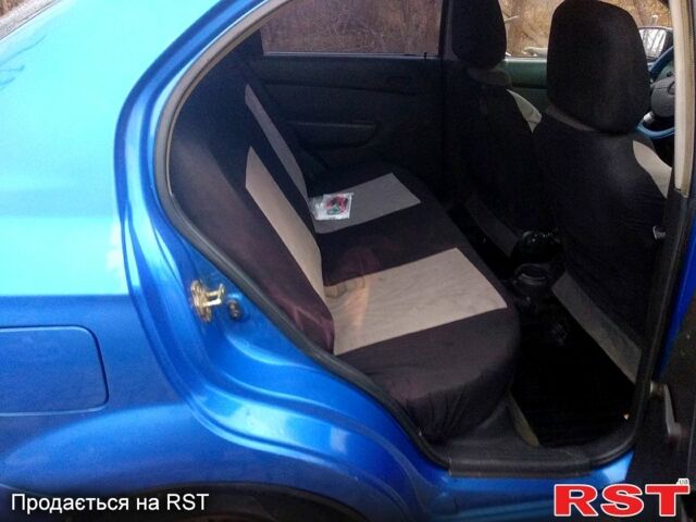 Синий Шевроле Авео, объемом двигателя 1.5 л и пробегом 220 тыс. км за 2999 $, фото 1 на Automoto.ua