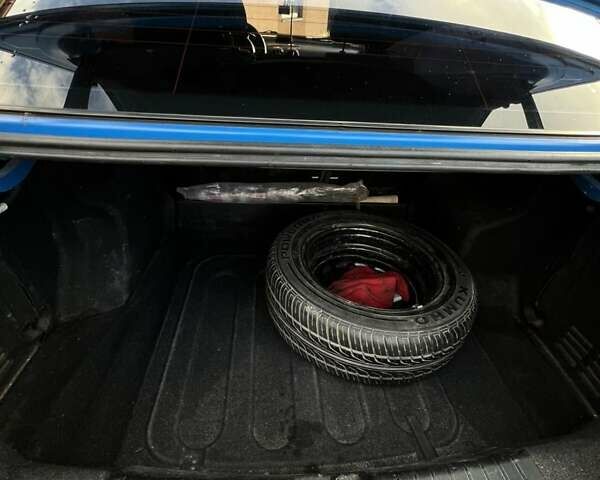 Синий Шевроле Авео, объемом двигателя 1.5 л и пробегом 250 тыс. км за 3550 $, фото 6 на Automoto.ua