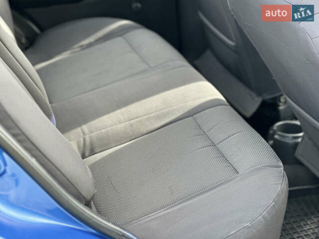 Шевроле Авео 2006 в Кропивницком (Кировограде) на Automoto.ua Синий Шевроле Авео, объемом двигателя 1.5 л и пробегом 219 тыс. км за 3650 $, фото 19 на Automoto.ua