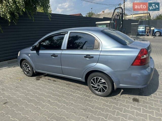 Синий Шевроле Авео, объемом двигателя 1.5 л и пробегом 334 тыс. км за 3000 $, фото 10 на Automoto.ua