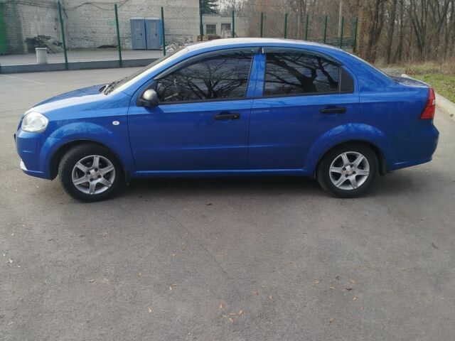 Синій Шевроле Авео, об'ємом двигуна 1.5 л та пробігом 160 тис. км за 4500 $, фото 2 на Automoto.ua