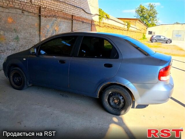 Синій Шевроле Авео, об'ємом двигуна 1.5 л та пробігом 320 тис. км за 2700 $, фото 2 на Automoto.ua