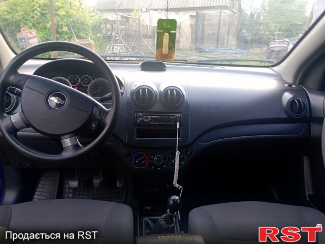 Синий Шевроле Авео, объемом двигателя 1.5 л и пробегом 239 тыс. км за 3700 $, фото 4 на Automoto.ua