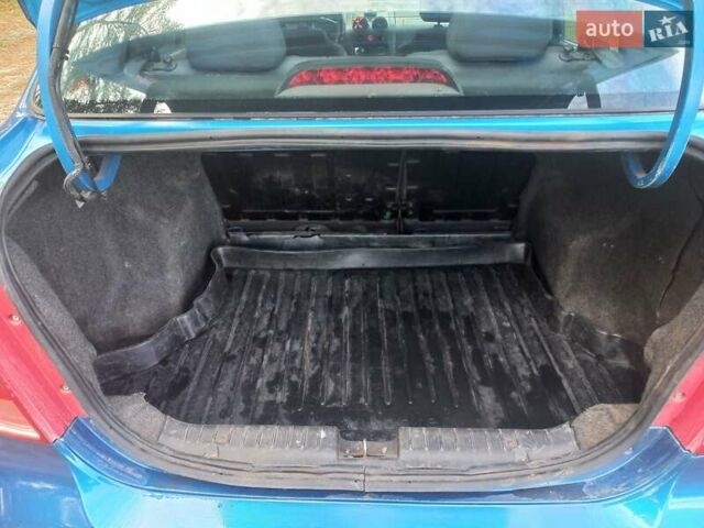 Синий Шевроле Авео, объемом двигателя 1.5 л и пробегом 208 тыс. км за 2450 $, фото 2 на Automoto.ua