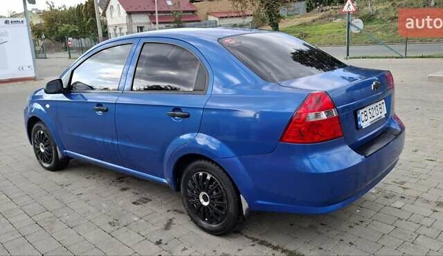 Синий Шевроле Авео, объемом двигателя 1.5 л и пробегом 270 тыс. км за 3300 $, фото 5 на Automoto.ua