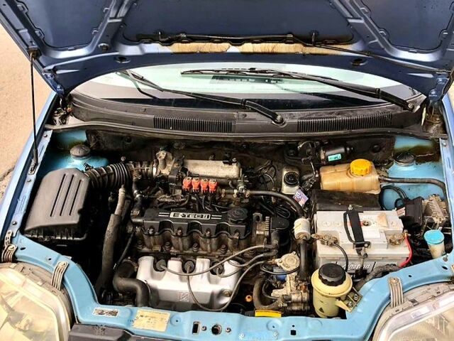 Синий Шевроле Авео, объемом двигателя 1.5 л и пробегом 208 тыс. км за 2800 $, фото 6 на Automoto.ua