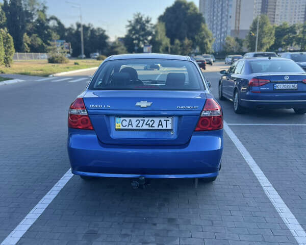 Синій Шевроле Авео, об'ємом двигуна 1.5 л та пробігом 250 тис. км за 3700 $, фото 4 на Automoto.ua
