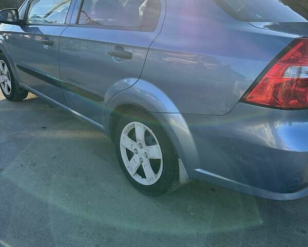 Синій Шевроле Авео, об'ємом двигуна 1.5 л та пробігом 170 тис. км за 3700 $, фото 1 на Automoto.ua
