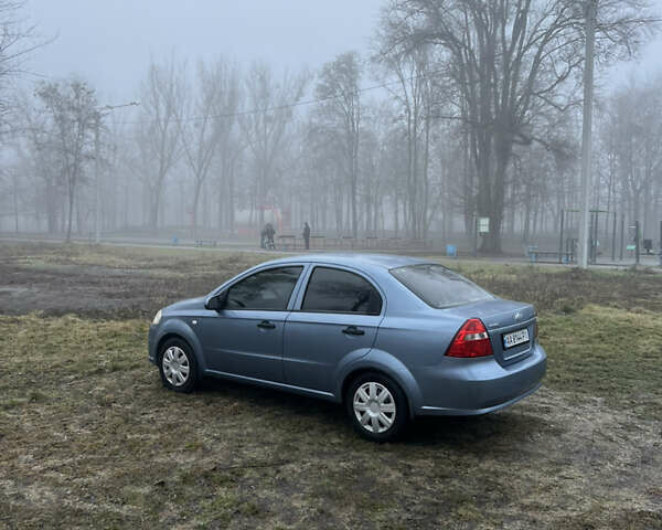 Синий Шевроле Авео, объемом двигателя 1.5 л и пробегом 281 тыс. км за 4650 $, фото 3 на Automoto.ua