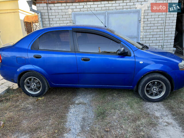 Синий Шевроле Авео, объемом двигателя 1.5 л и пробегом 259 тыс. км за 3300 $, фото 1 на Automoto.ua