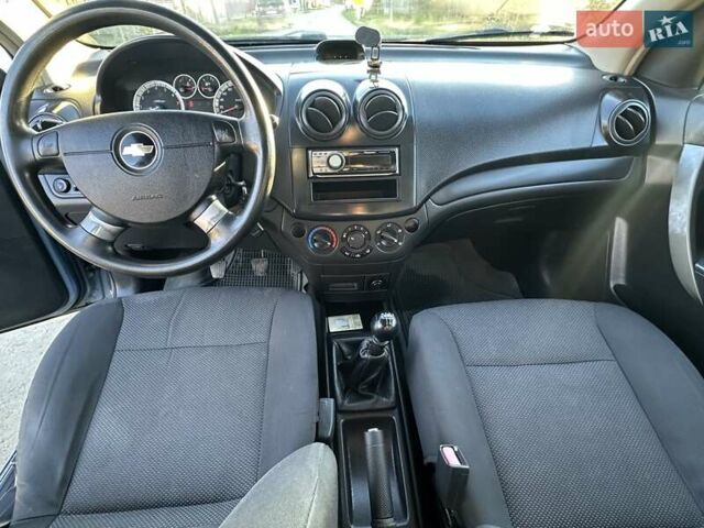 Синій Шевроле Авео, об'ємом двигуна 1.5 л та пробігом 170 тис. км за 3700 $, фото 9 на Automoto.ua